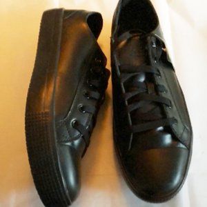 Shoes slip resistant leather new mens size 9W womens 11W